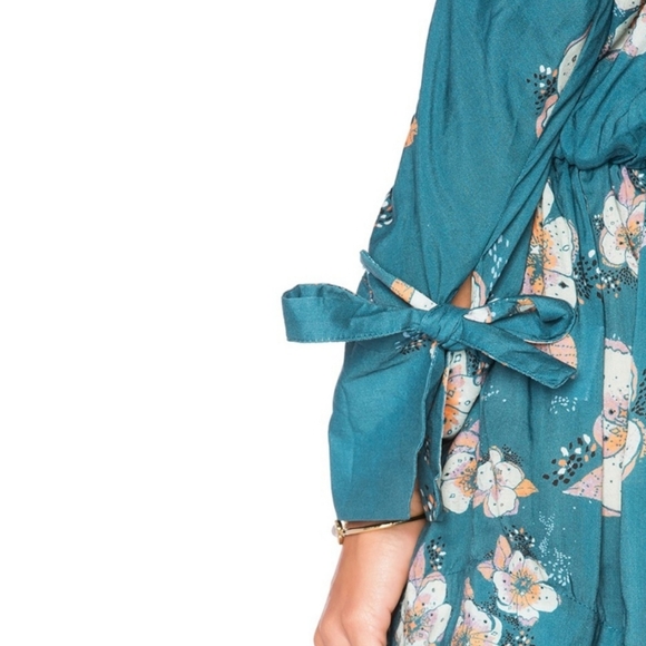 Free People Tuscan Dreams Floral Top - Picture 2 of 10